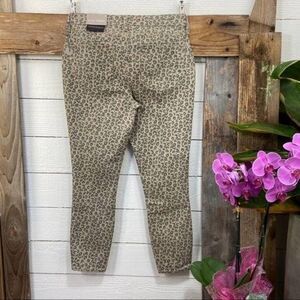 $99 NYDJ for Chico's Women's Denim NWT Lift & Tuck Skinny Jeans Size 6